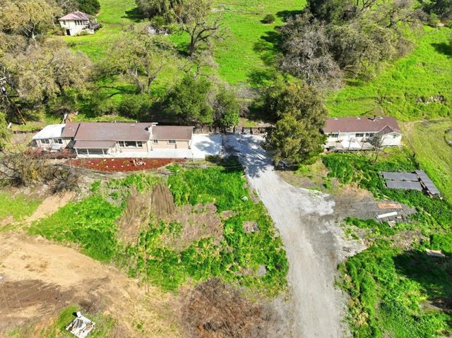 22000 Fortini Road, San Jose, CA 95120