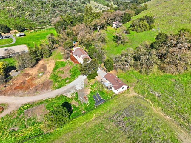 22000 Fortini Road, San Jose, CA 95120