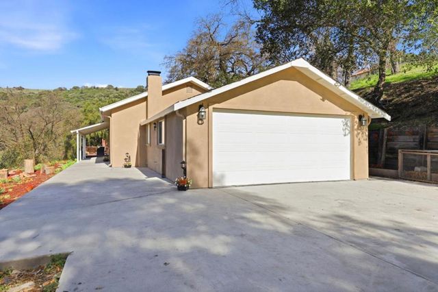 22000 Fortini Road, San Jose, CA 95120