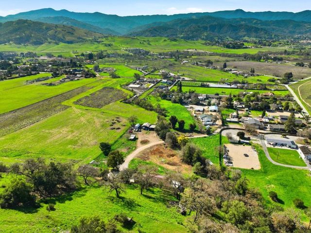 22000 Fortini Road, San Jose, CA 95120