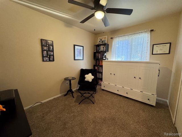 18229 Ash Creek Drive, Macomb, MI 48044