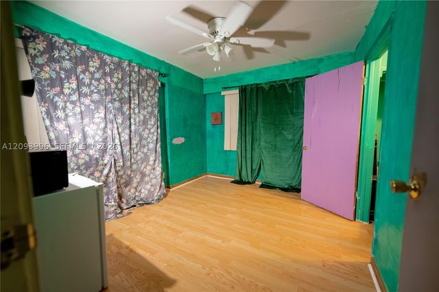 140 NE 17th Ct, Pompano Beach, FL 33060