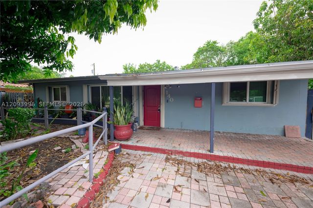 140 NE 17th Ct, Pompano Beach, FL 33060
