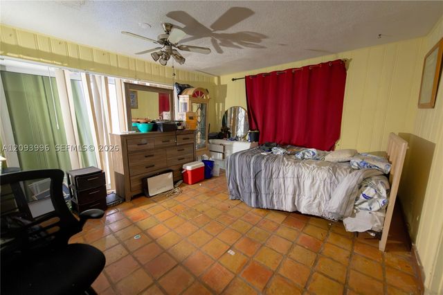 140 NE 17th Ct, Pompano Beach, FL 33060