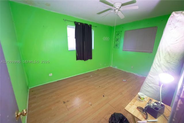 140 NE 17th Ct, Pompano Beach, FL 33060