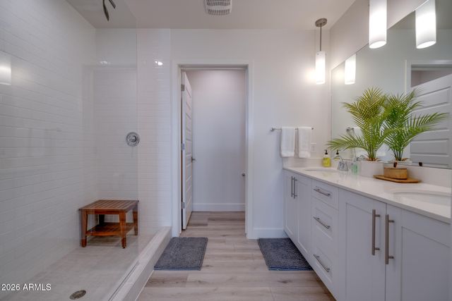 7300 E EARLL Drive 3022, Scottsdale, AZ 85251