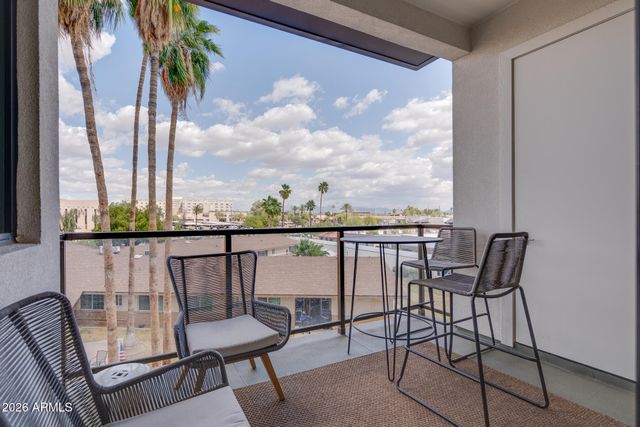 7300 E EARLL Drive 3022, Scottsdale, AZ 85251