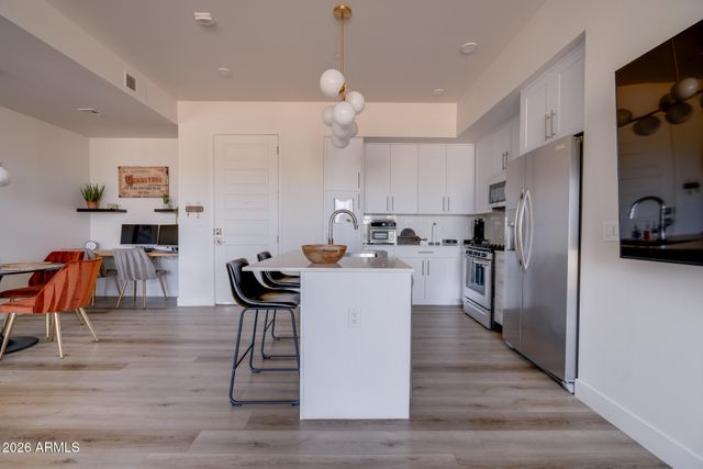 7300 E EARLL Drive 3022, Scottsdale, AZ 85251