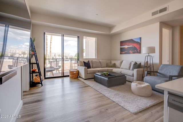 7300 E EARLL Drive 3022, Scottsdale, AZ 85251