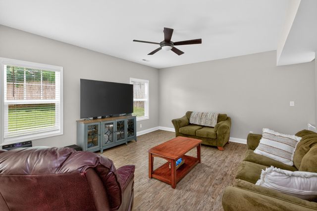 1184 Orchard Drive, Nicholasville, KY 40356