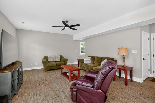 1184 Orchard Drive, Nicholasville, KY 40356