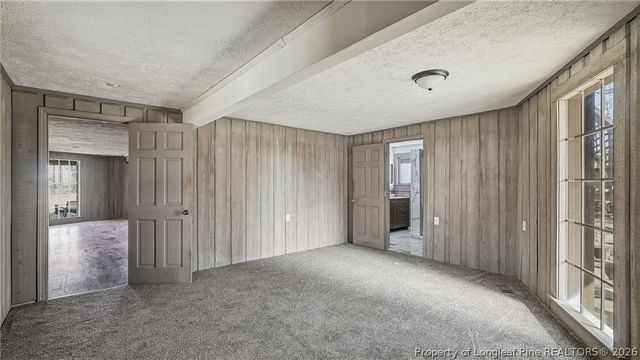 10765 Barker Ten Mile Road, St Pauls, NC 28384