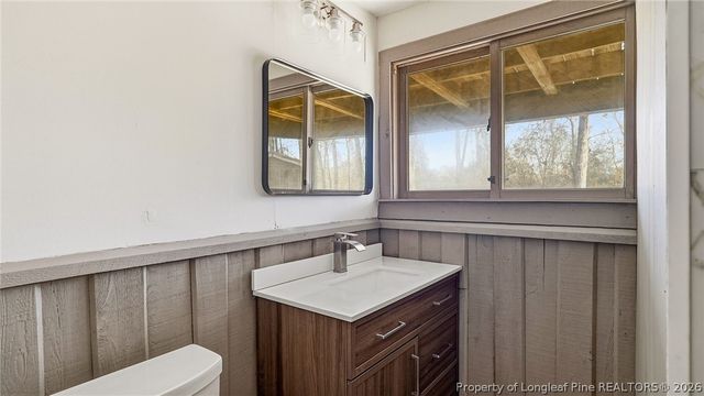 10765 Barker Ten Mile Road, St Pauls, NC 28384