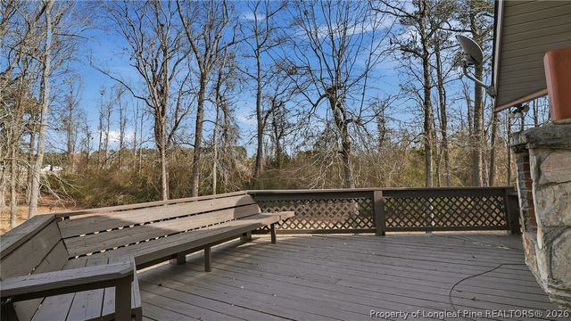 10765 Barker Ten Mile Road, St Pauls, NC 28384