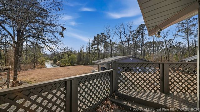 10765 Barker Ten Mile Road, St Pauls, NC 28384