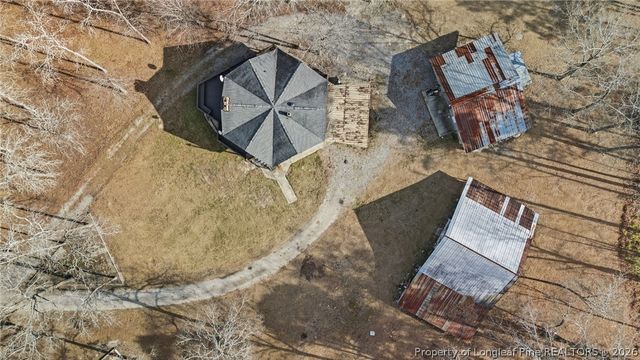 10765 Barker Ten Mile Road, St Pauls, NC 28384