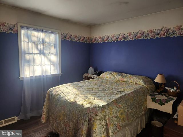 68 DAFFODIL DR, Manheim, PA 17545