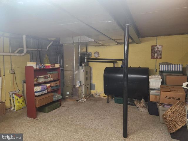 68 DAFFODIL DR, Manheim, PA 17545