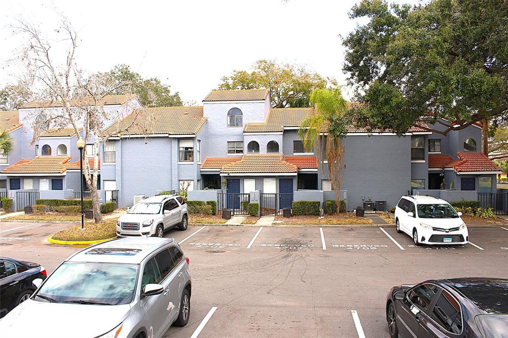 4707 CHEVY, Orlando, FL 32811