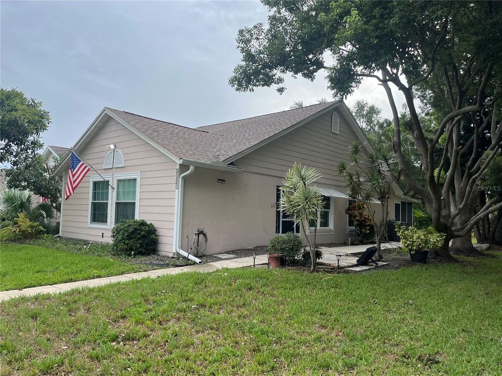 2387 BENTLEY DRIVE, Palm Harbor, FL 34684