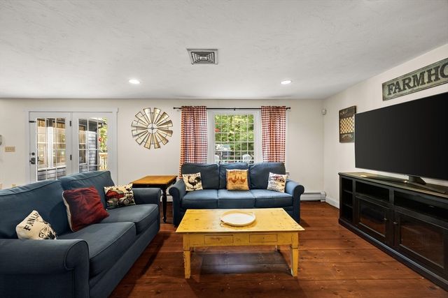 50 Heather Hills, Bridgewater, MA 02324