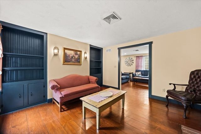 50 Heather Hills, Bridgewater, MA 02324