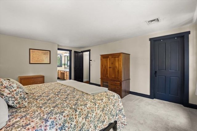 50 Heather Hills, Bridgewater, MA 02324