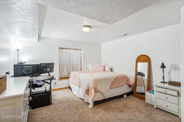 6690 N State Road 32, Peoa, UT 84061