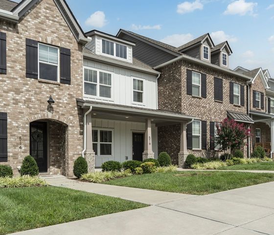 516 Tobias St, Gallatin, TN 37066
