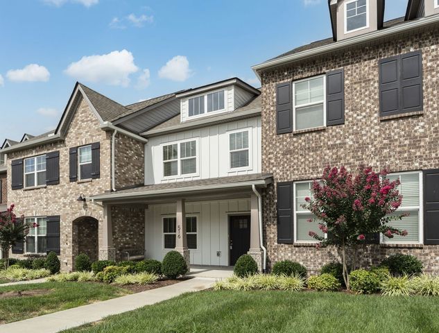 516 Tobias St, Gallatin, TN 37066
