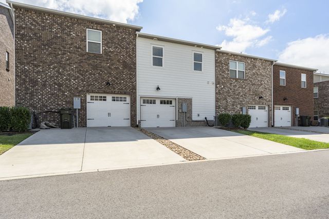 516 Tobias St, Gallatin, TN 37066