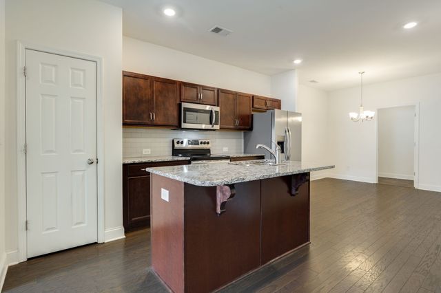 516 Tobias St, Gallatin, TN 37066