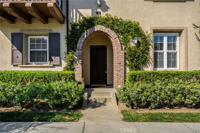 57 Arborside, Irvine, CA 92603