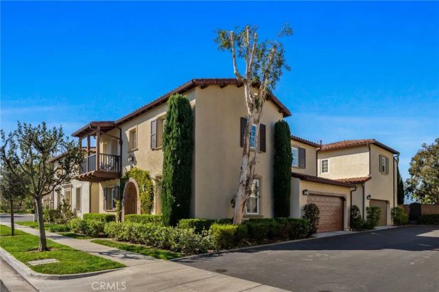 57 Arborside, Irvine, CA 92603