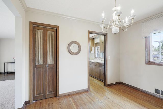 5900 Halifax Place, Brooklyn Center, MN 55429