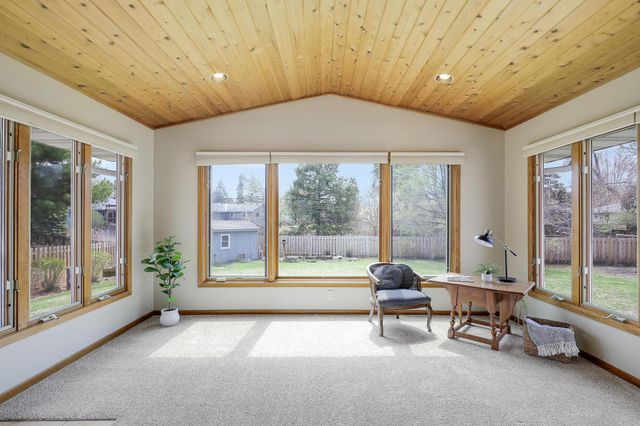 5900 Halifax Place, Brooklyn Center, MN 55429