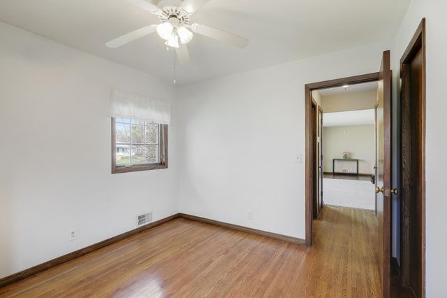 5900 Halifax Place, Brooklyn Center, MN 55429