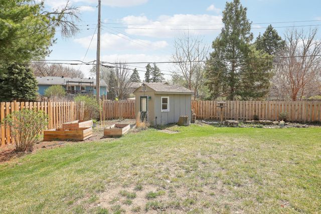 5900 Halifax Place, Brooklyn Center, MN 55429