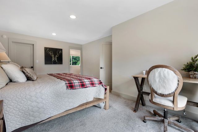 476 Dix Hill, Plymouth, VT 05056