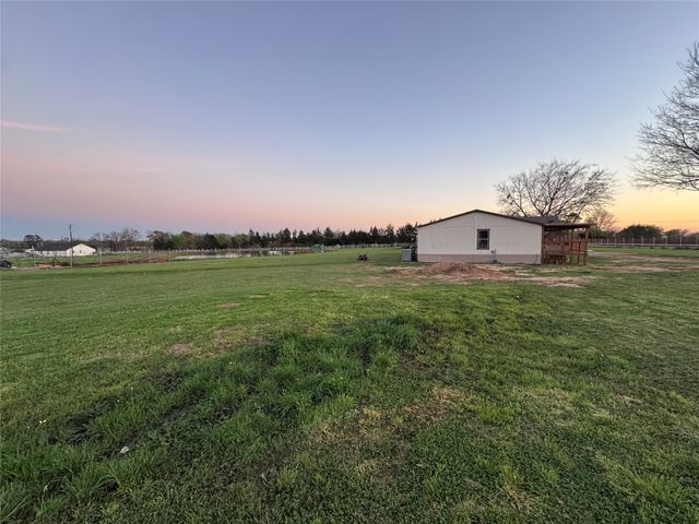 1524 Vz County Road 2128, Wills Point, TX 75169