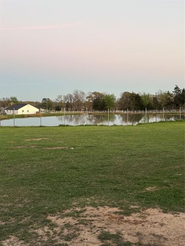 1524 Vz County Road 2128, Wills Point, TX 75169