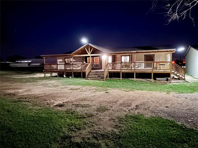 1524 Vz County Road 2128, Wills Point, TX 75169