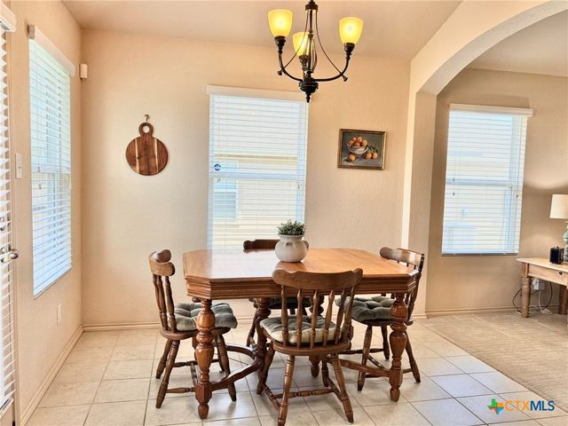 1024 Clarkston Drive, Seguin, TX 78155