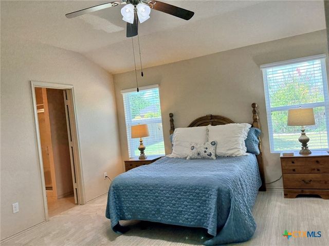 1024 Clarkston Drive, Seguin, TX 78155