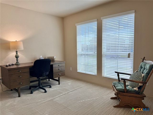 1024 Clarkston Drive, Seguin, TX 78155