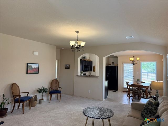 1024 Clarkston Drive, Seguin, TX 78155