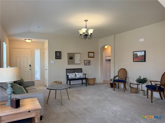 1024 Clarkston Drive, Seguin, TX 78155