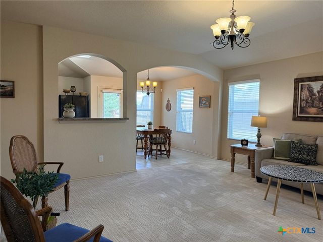 1024 Clarkston Drive, Seguin, TX 78155
