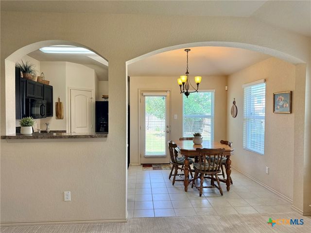 1024 Clarkston Drive, Seguin, TX 78155