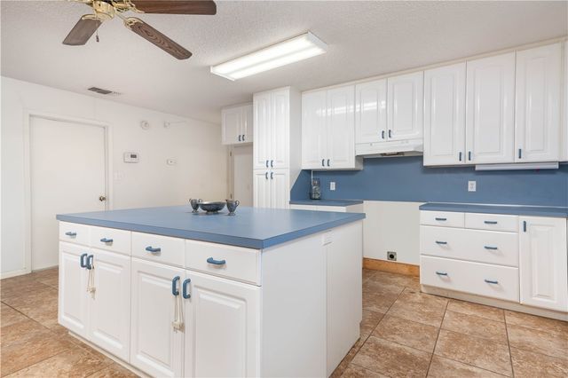 1244 County Road 336, Alice, TX 78332